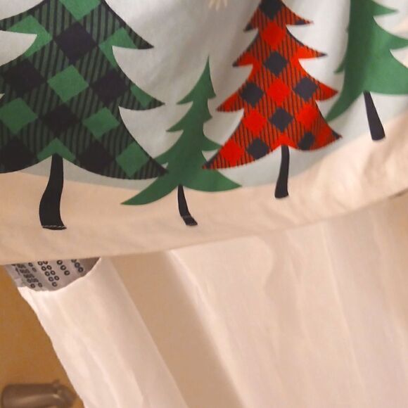 🩷RUFFLE GIRL Holiday Dress Light Blue Background W/Snowflakes. VARIOUS SIZES - Picture 8 of 12